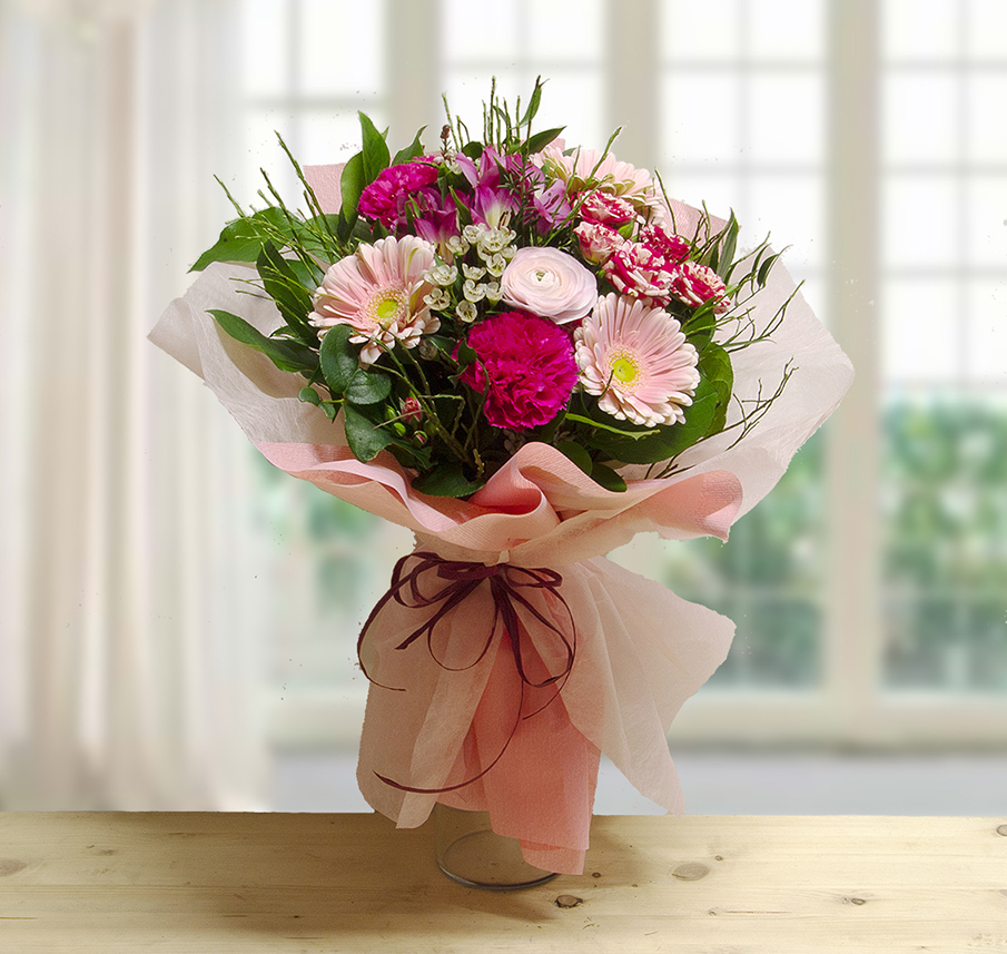 Bouquet di fiori : gerbere, garofani e lisianthus