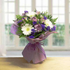 Bouquet di gerbere, garofani e lisianthus